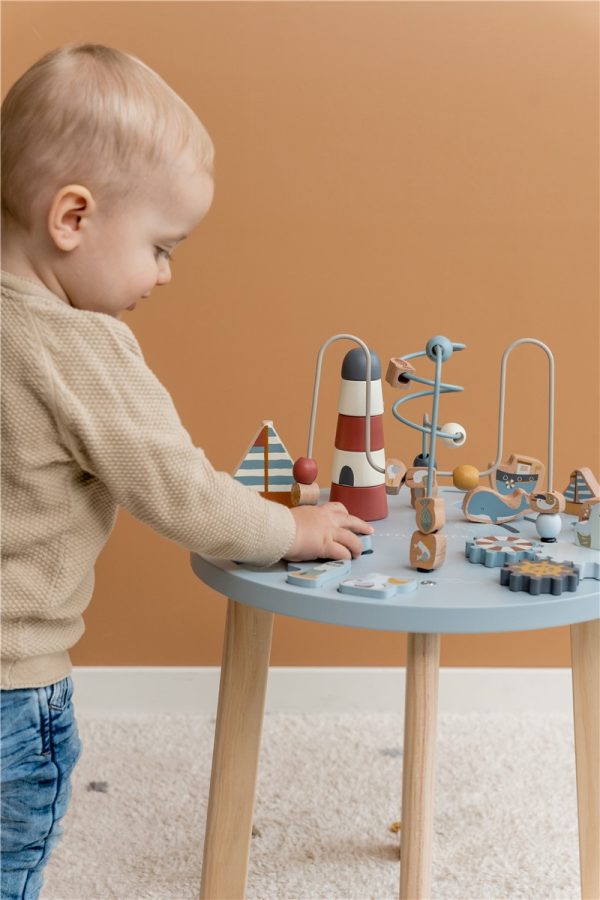 mesa_actividades_little_dutch