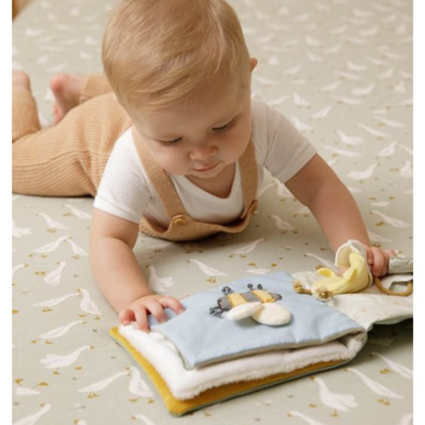 libro blandito grande little dutch 2 - Libro blandito de actividades Oca Little dutch